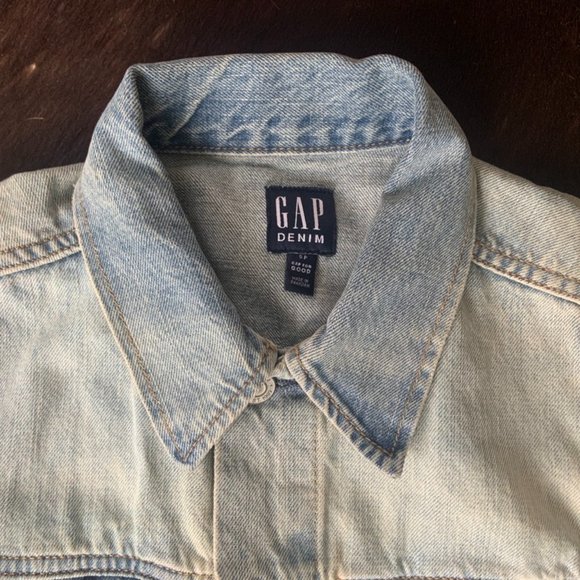Gap Jean Jacket - Picture 3 of 3